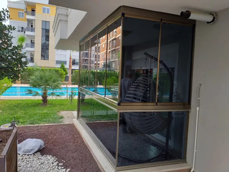 Katlanır Cam Balkon