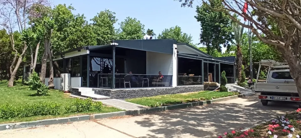 Manavgat motorlu giyotin cam uygulaması
